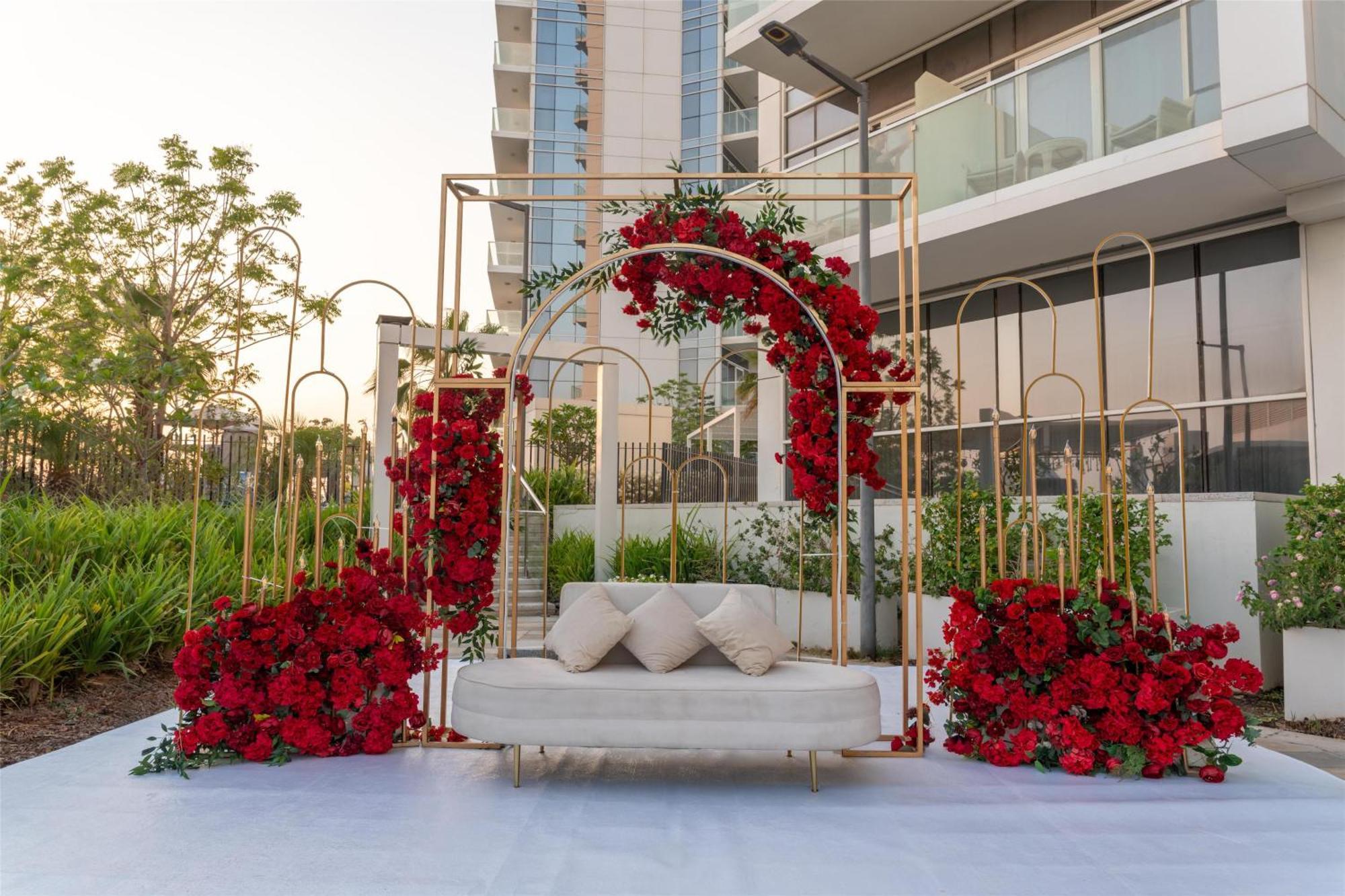 Radisson Dubai Damac Hills Hotel Eksteriør billede